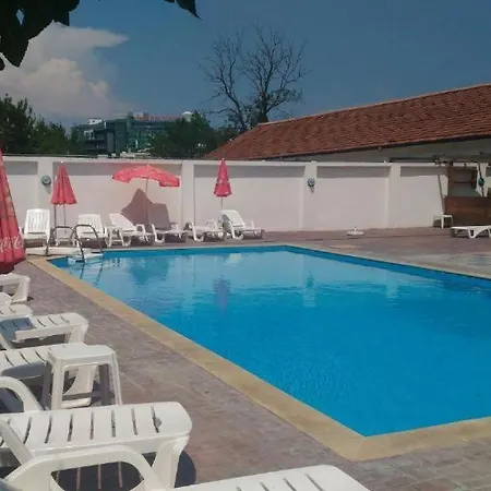 N プリモルスコ